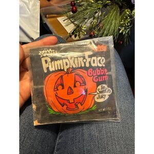 Pumpkin Face Bubble Gum VINTAGE